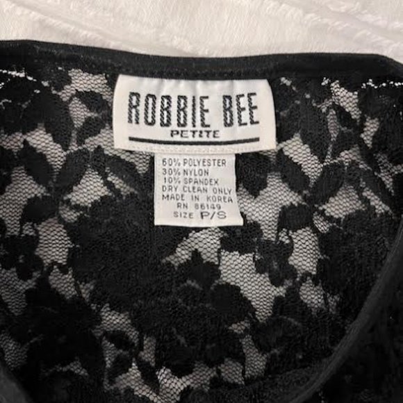 NWOT Macy's Robbie Bee Petite Black Lace Sweater/Top - Picture 3 of 3